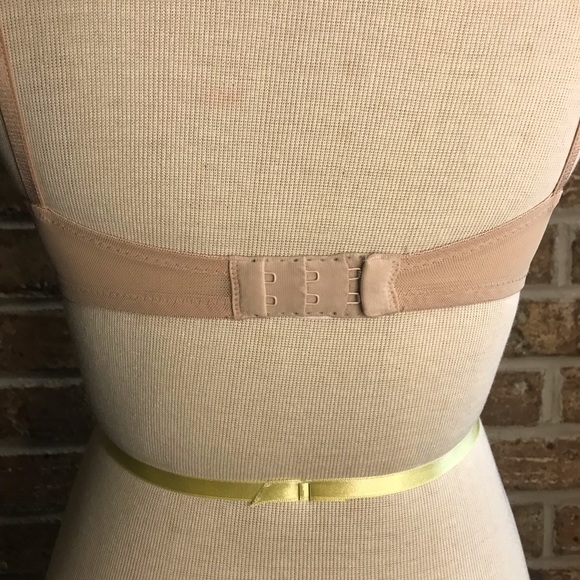 Victoria's Secret Angels IPEX Floral Embroidered Full Coverage Bra - Picture 4 of 7